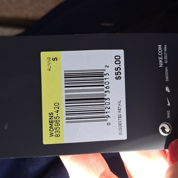 Nike Power Dri-Fit Navy/White Drawstring cropped Capri's. Size Small NWT - Picture 7 of 10